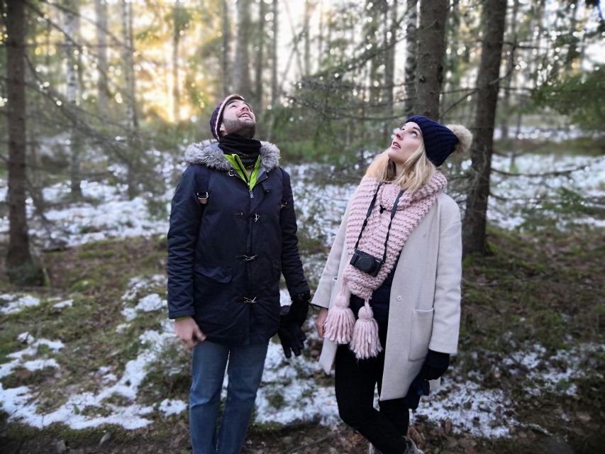 Stockholm: Nature Hike with Campfire Lunch - Learning Swedish nature, not just looking at it