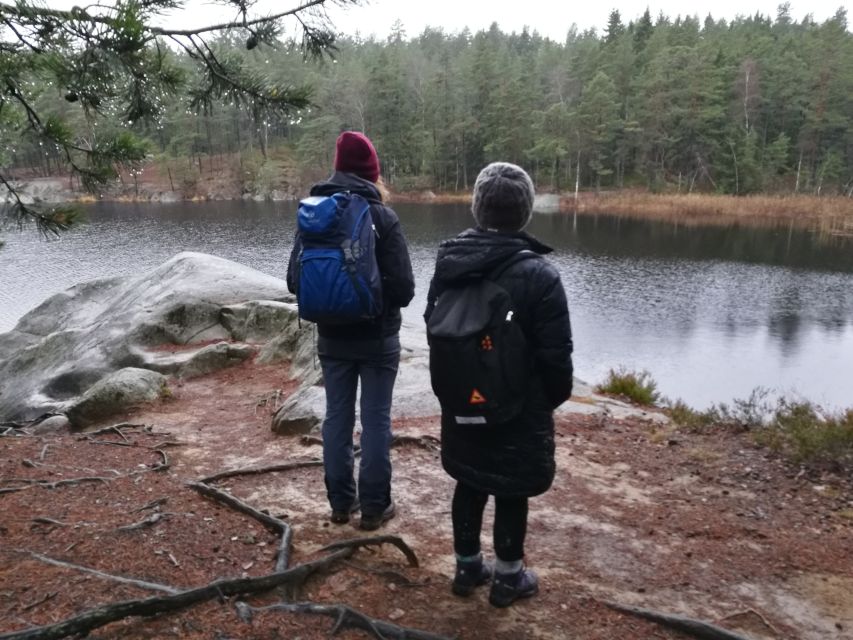 Stockholm: Nature Hike with Campfire Lunch - From pickup to nature reserve: the first 15 minutes set the mood