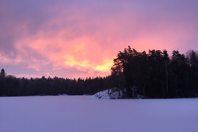 Stockholm: Nature Reserve Hiking Tour with Campfire Lunch - Nacka Nature Reserve, a real nature fix close to Slussen