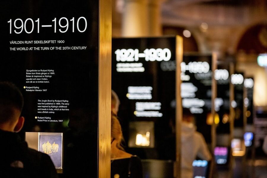 Stockholm: Nobel Prize Museum and Exhibition Entry Ticket - The shop stop: the chocolate Nobel Prize medal