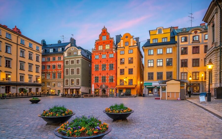 Stockholm: Old Town Highlights Private Walking Tour - Why this Gamla Stan walk works so well