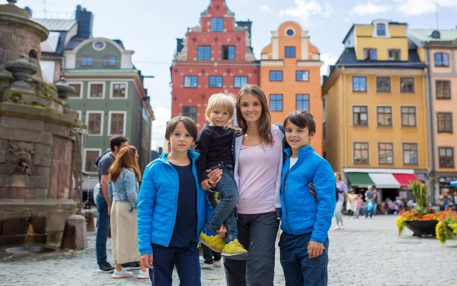 Stockholm: Old Town Highlights Private Walking Tour - Choosing 2, 3, 4, or 6 hours without overpaying