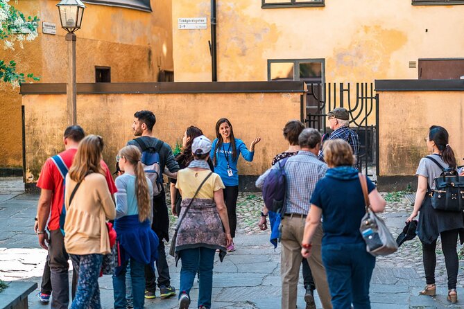 Stockholm Old Town Private Walking Tour - Brända Tomten and the reality of fires in Old Town