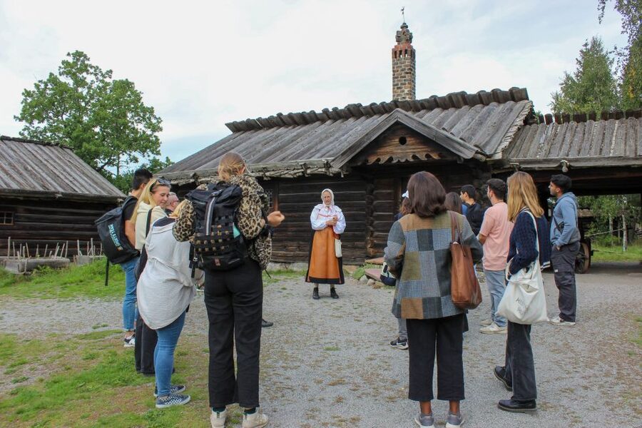 Stockholm: Personalized Guided Tour for Families - Your Guide, the Pace, and Why Personalization Matters