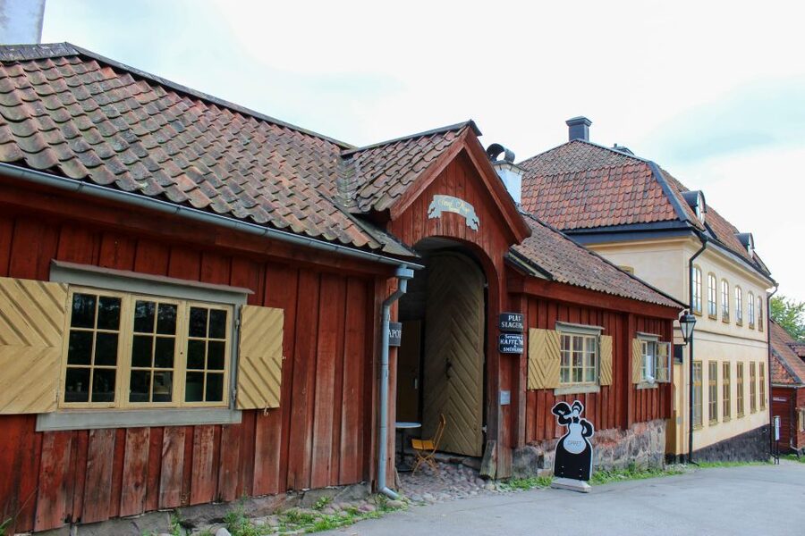 Stockholm: Personalized Guided Tour for Families - Practical Tips for a Smooth Family Day in Stockholm