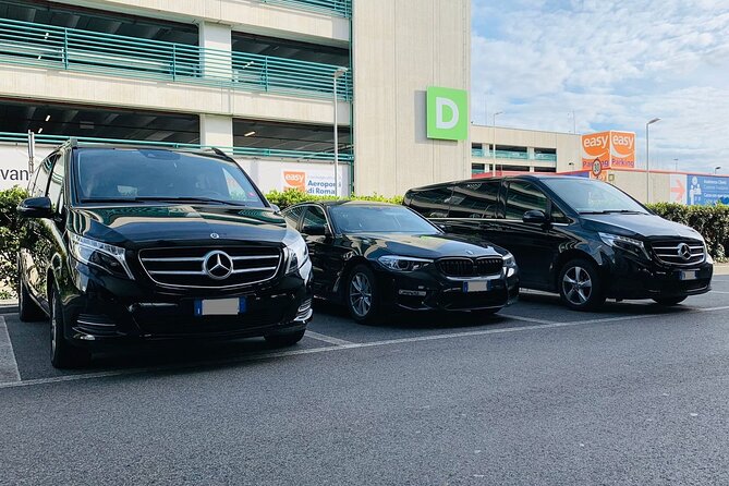 Stockholm Port to Stockholm Arlanda Airport (ARN) - Departure Private Transfer - Your private vehicle: comfort, licensing, and driver support