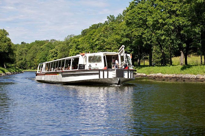 Stockholm: Royal Djurgården Boat Tour - How much value $25 buys for a 50-minute boat tour