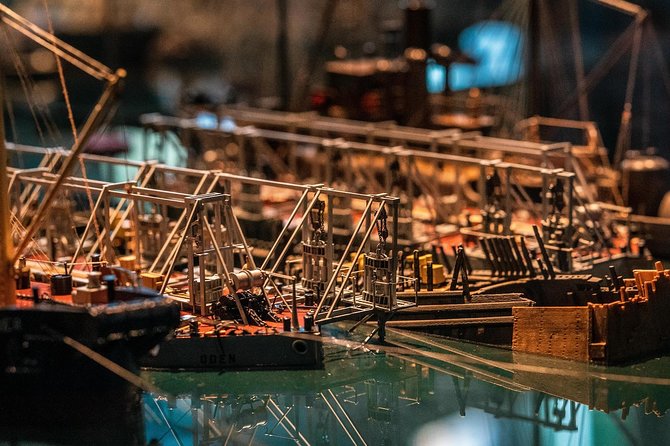 Stockholm's Old Town & Vasa Museum Private Walking Tour - Storkyrkan And The Iron Boy Connection: Small Stops That Hit Hard