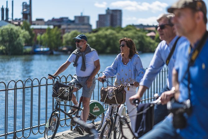 Stockholm’s Urban Treasures Private Bike Tour - Dramaten to City Hall: Art Nouveau Theatre, Parks, and Royal-City Views