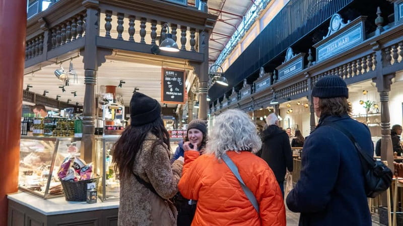 Stockholm: Scandinavian Architecture & Design Ostermalm Tour - Royal Swedish Opera and the National Museum run-up
