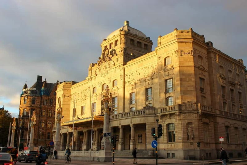 Stockholm: Scandinavian Architecture & Design Ostermalm Tour - What the guide experience is really like (based on how past tours are described)