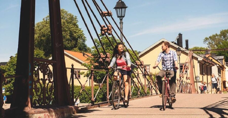 Stockholm: Self Guided GPS Bike Tour - Four route options, from city highlights to lakes and forests