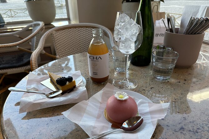 Stockholm Small Group Food Tour with 7 Classic Food Tastings - Walking comfort and pacing: how to make it easy on yourself