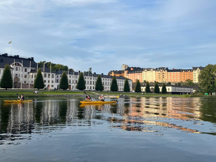 Stockholm: Sunset Kayak Tour in the City + Swedish Fika - The pre-paddle safety briefing that sets the tone