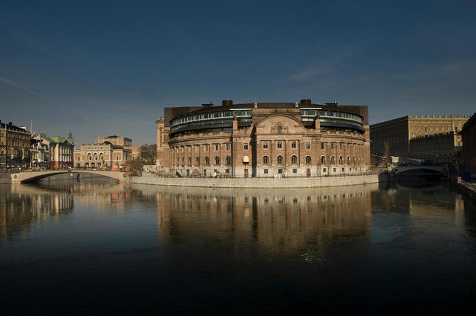 Stockholm Syndrome Private Walking Tour - Key things to know before you go