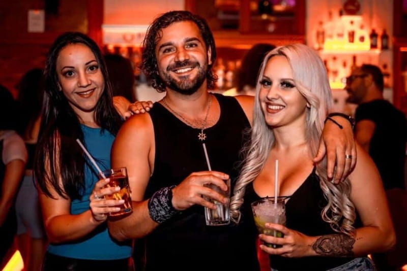 Stockholm: The Original Pub Crawl - Games, drinking challenges, and why the guide keeps everyone social