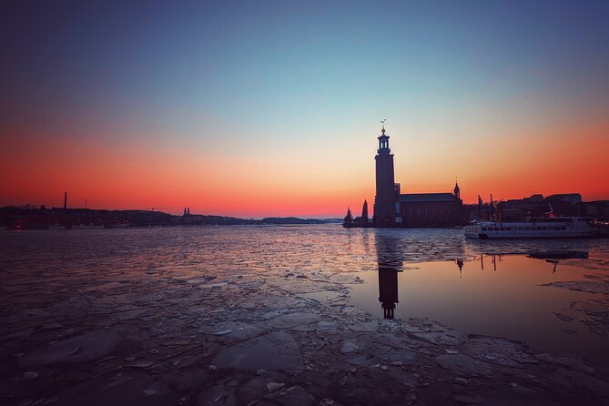 Stockholm Walking Tour – Gamla Stan Highlights - Start at Drottninggatan 2, Get Oriented Fast in Old Town