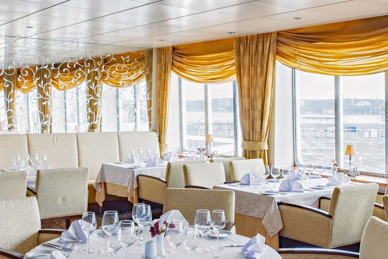 Tallinn: 3-Day Roundtrip Cruise to Stockholm With Breakfast - Food, Drinks, and Entertainment on Board (Where the “Cruise Part” Happens)