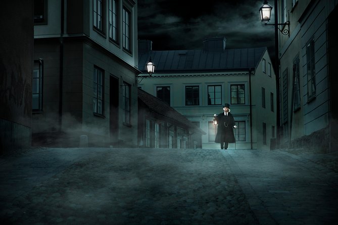 The Original Stockholm Ghost Walk and Historical Tour - Gamla Stan - The guide makes or breaks it, and this one goes big