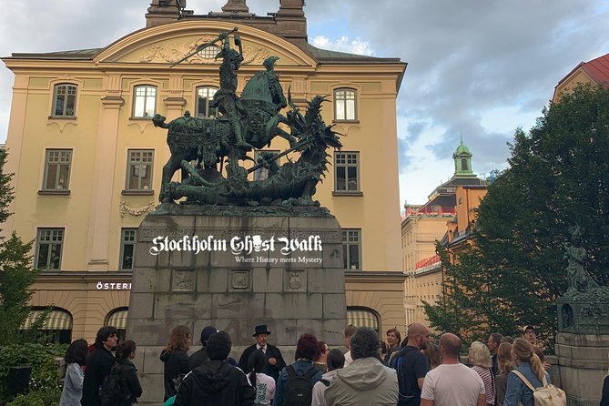The Original Stockholm Ghost Walk and Historical Tour - Gamla Stan - The 80/10/10 mix: history, senses, and just enough legend