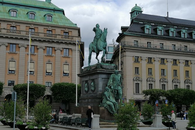 The Story of Stockholm and Sweden in Three Chapters, a Small Group Walking Tour - Why This Three-Chapter Walk Makes Stockholm Click