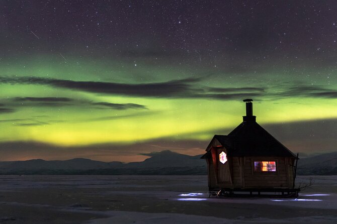 The Ultimate Aurora Photo Adventure - Group size, guide style, and how much hands-on help you get