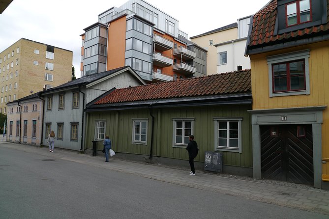 Uppsala bloody history 1h- racial biology, 18th century plague, 19th century prostitution etc. - Timing, meeting points, and how the walk works
