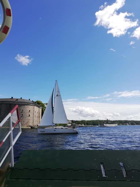 Vaxholm & Stockholm Archipelago: Guided Excursion, Day Trip - Picnic lunch the Swedish way, and where to keep it easy